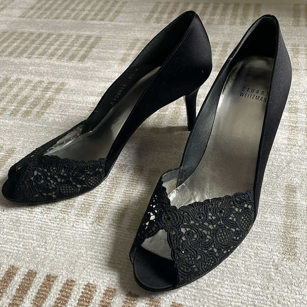 Stuart Weitzman Black Satin & Lace Heels Size 9.5